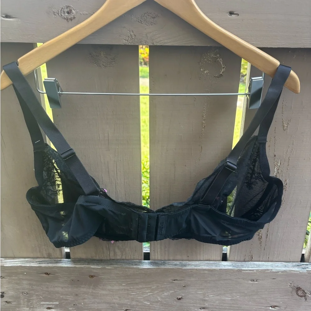 🎉NWT SEXY Adore Me Black Lace Bra with Pink Bows - Picture 9 of 12